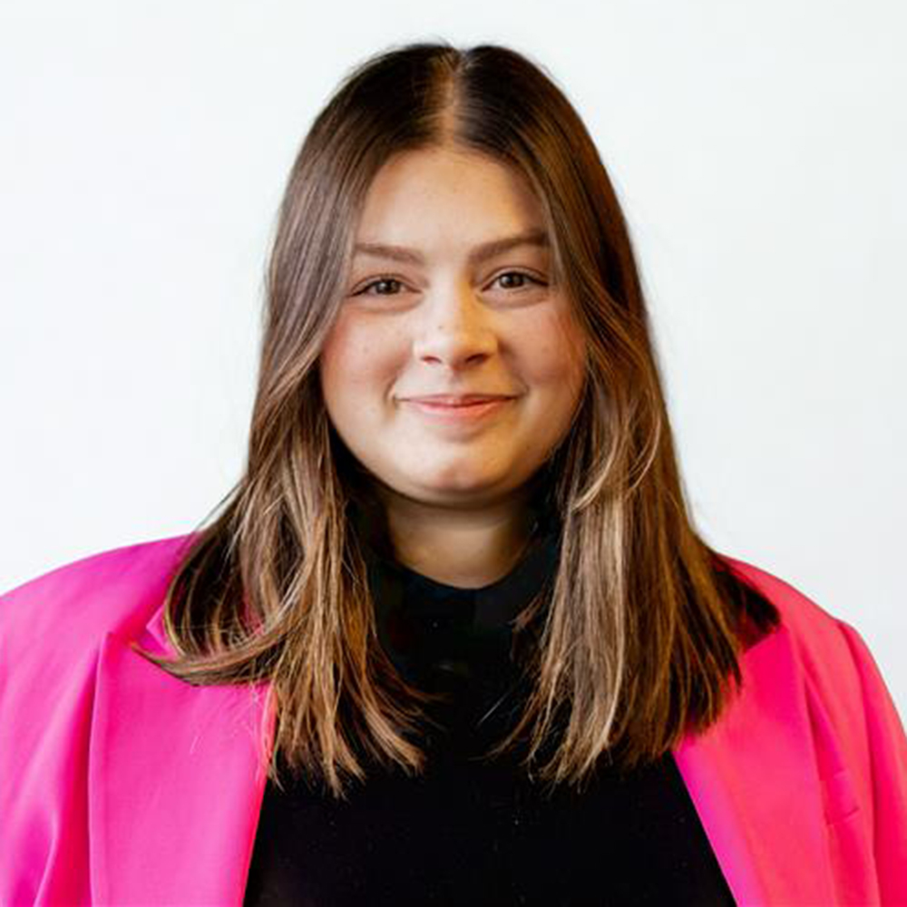 LL Headshot Horizontal