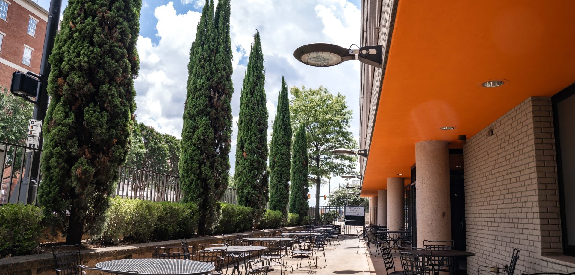 Cafe & Patio 4